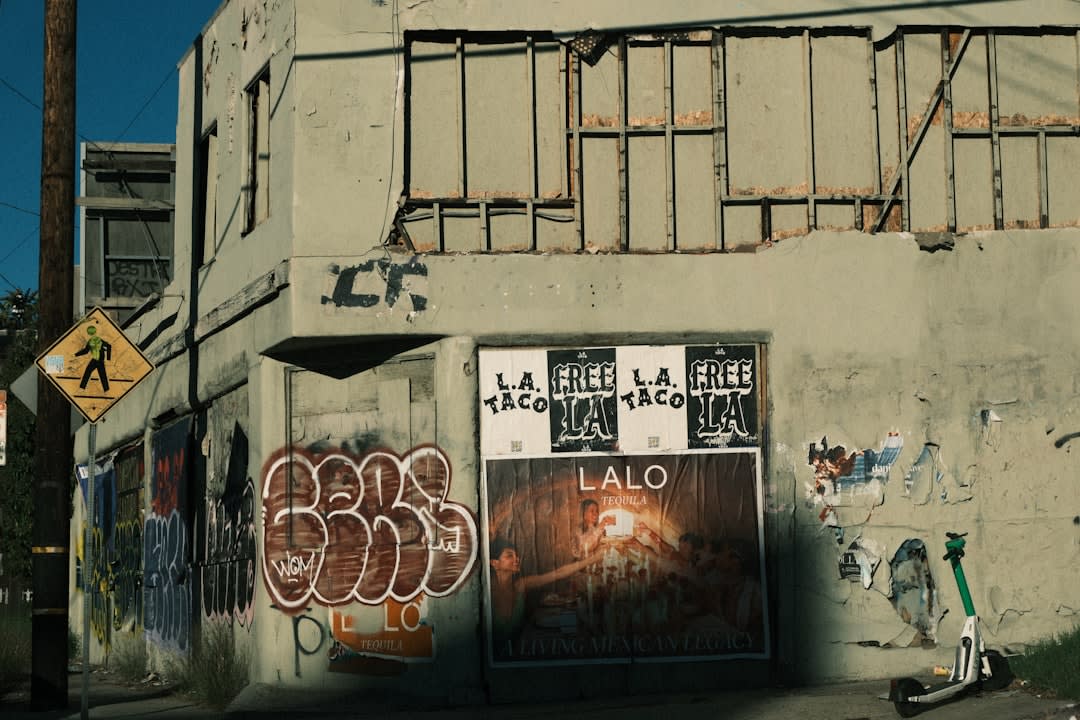 How To Let Go Of Chop In Gta 5