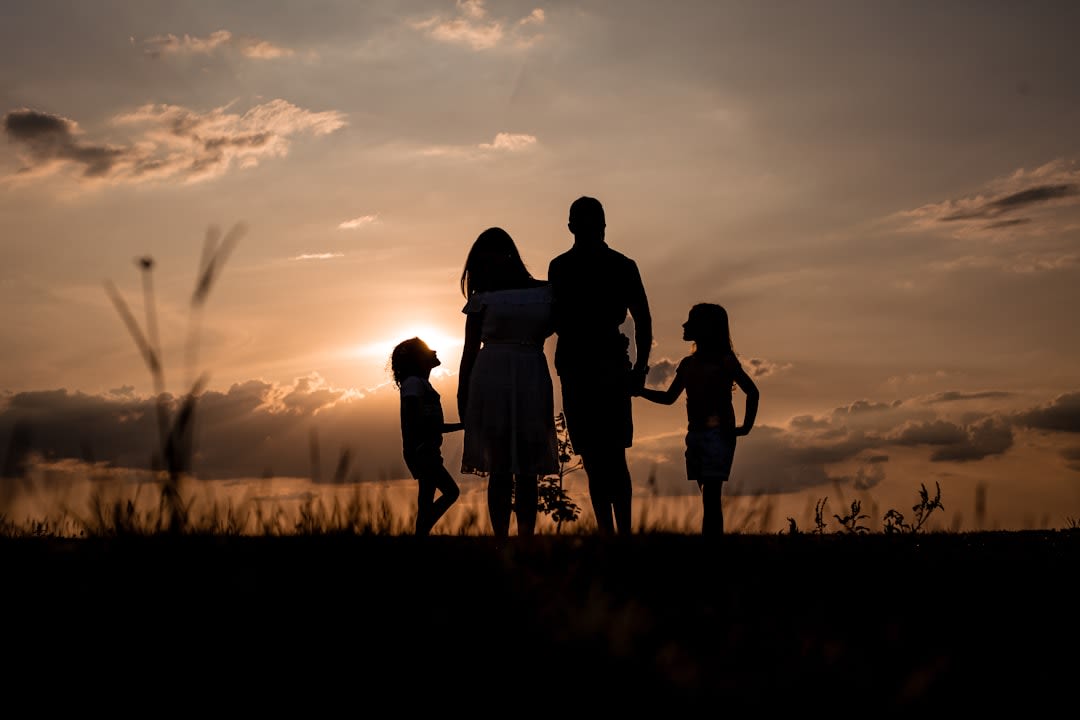 How To Let Go Of Toxic Family Members