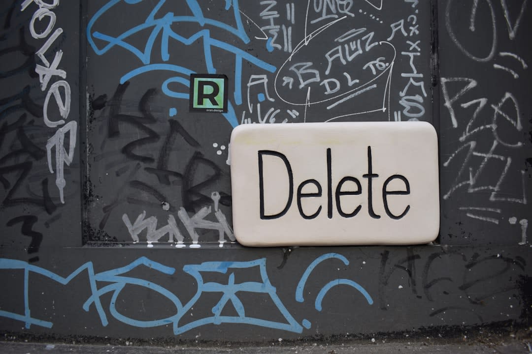 Psychology Behind Deleting Messages In Relationships