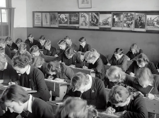 Psychology Behind High School Sweethearts