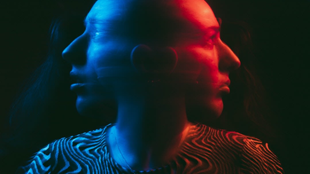 Psychology Behind Two Faced People