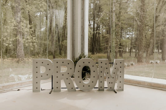 What To Say About Prom Pictures